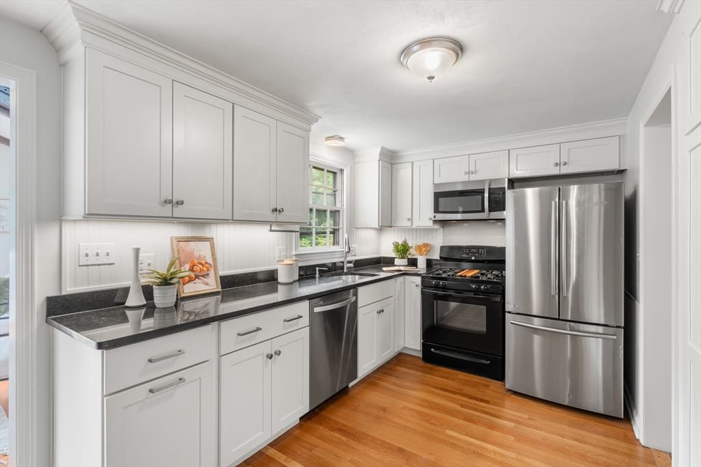 108 Greenwood Rd, Andover MA 01810 photo 5
