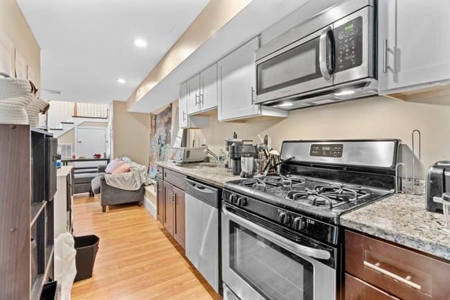 4 Burke St, Boston MA 02120 photo 13