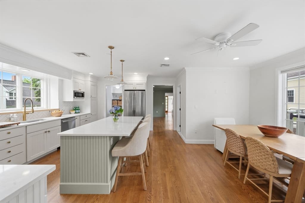 19 Hersey St, Hingham MA 02043 photo 6