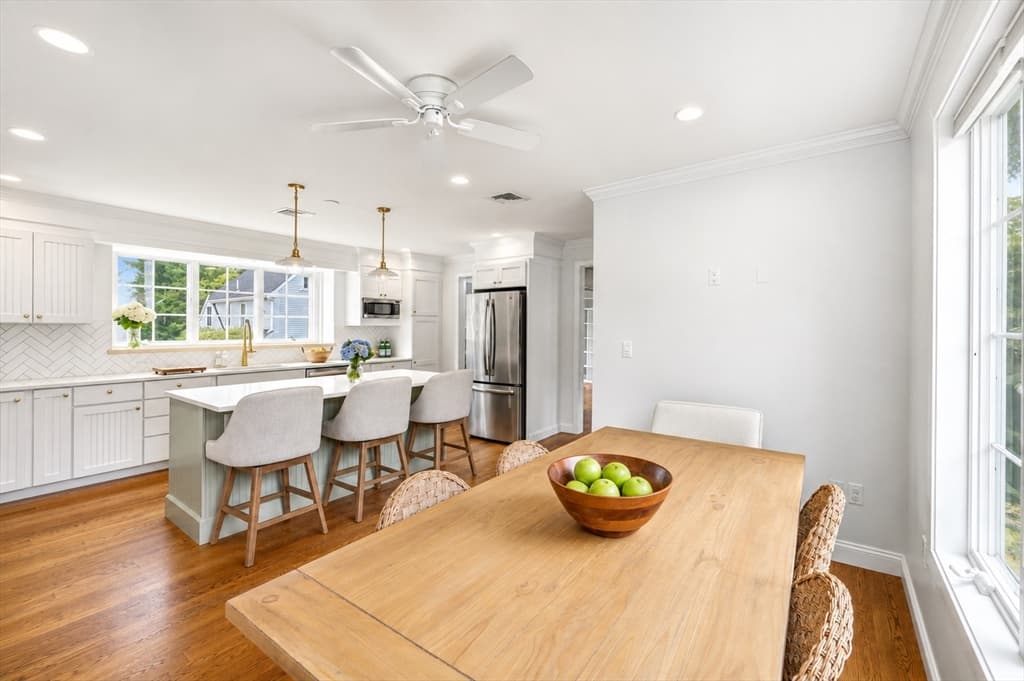 19 Hersey St, Hingham MA 02043 photo 9