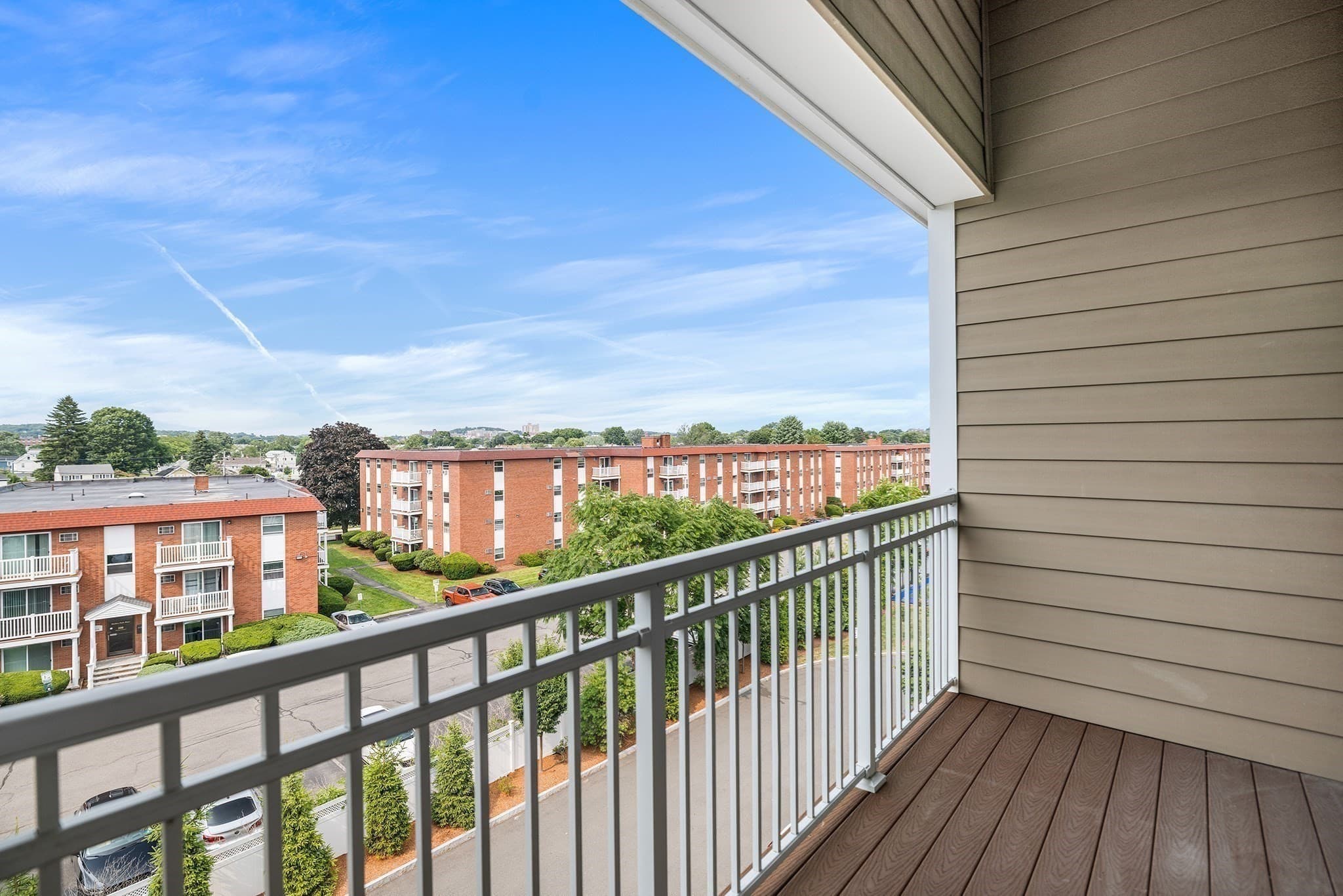 Condominium at 320 Middlesex Avenue # B406, Medford MA 02155, photo 9 of 37