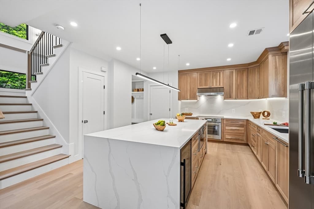 37 Moseley, Needham MA 02492 photo 6