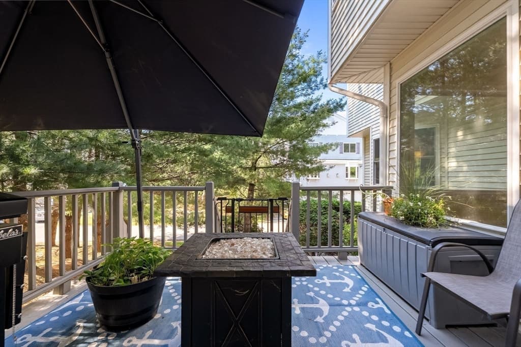 703 Old Bridge Ln # 703, Bellingham MA 02019 photo 37