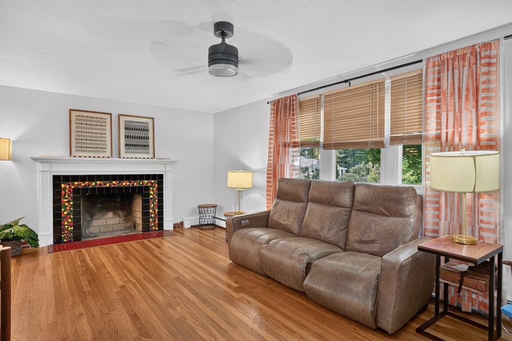 23 Laurel Dr., Hudson MA 01749 photo 4