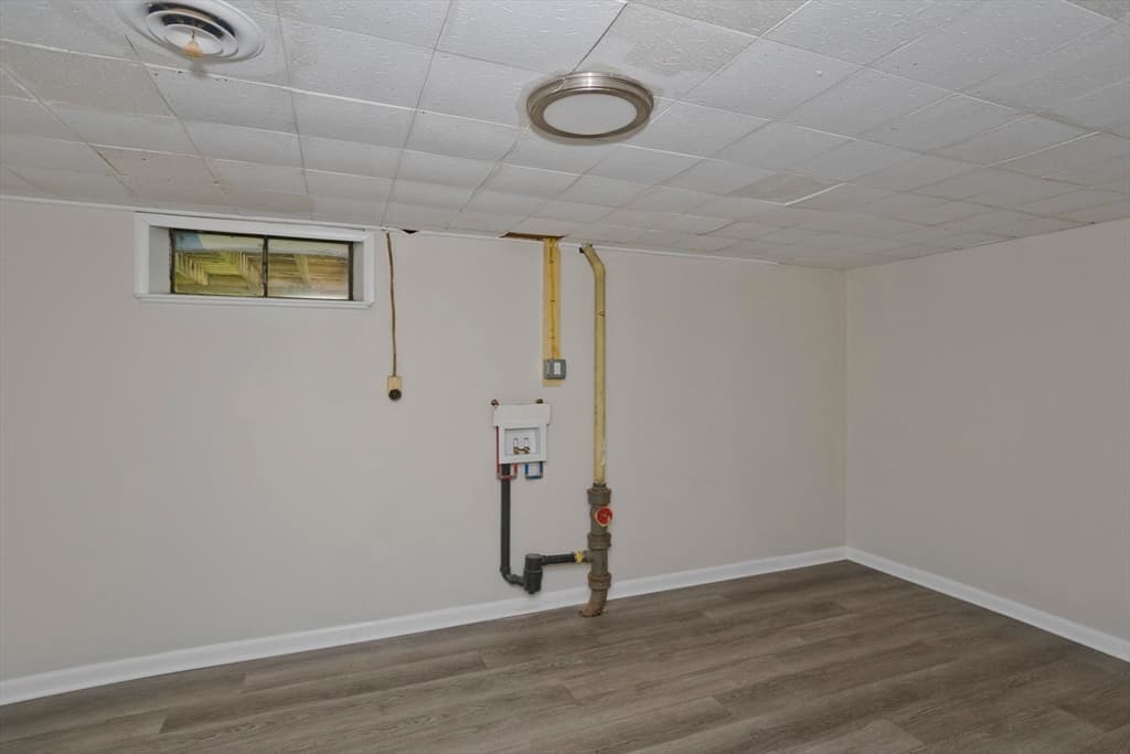 11 Mountainview St, Chicopee MA 01020 photo 26