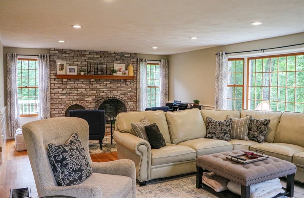 39 Spring Hill Rd, North Andover MA 01845 photo 7
