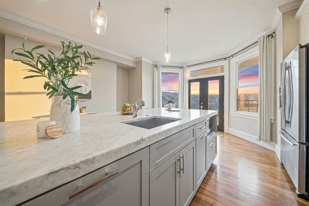324 Tappan PH, Brookline MA 02445 photo 8