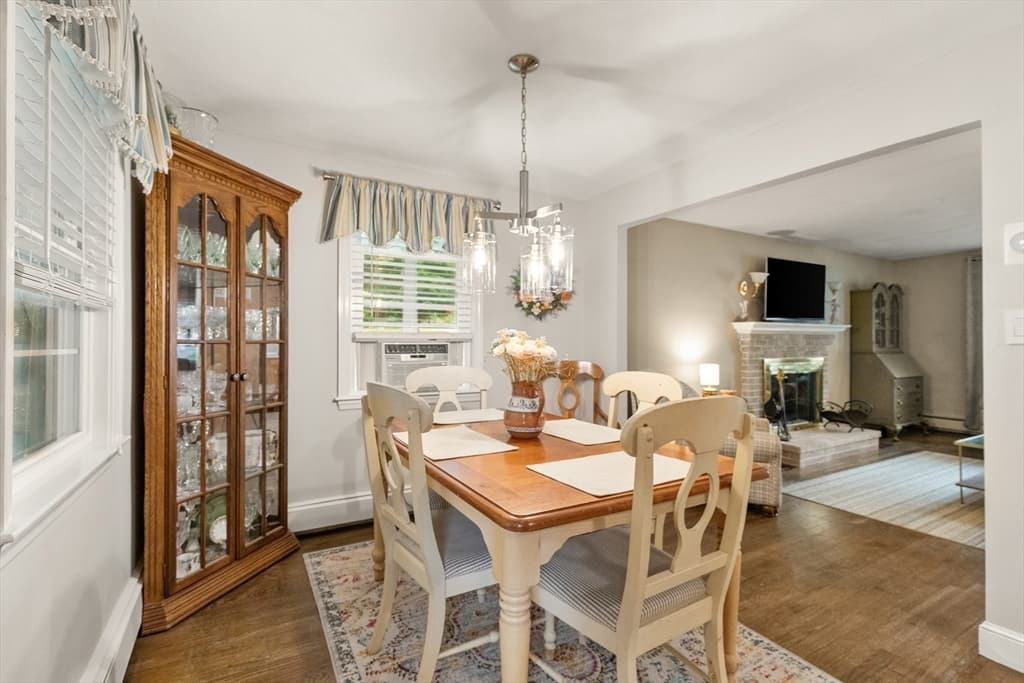 70 Montrose Ave, Wakefield MA 01880 photo 14