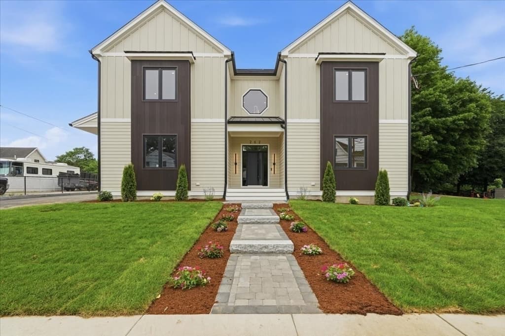 262 River St, Newton MA 02465 photo 41