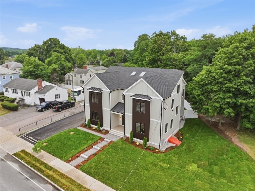 262 River St, Newton MA 02465 photo 39