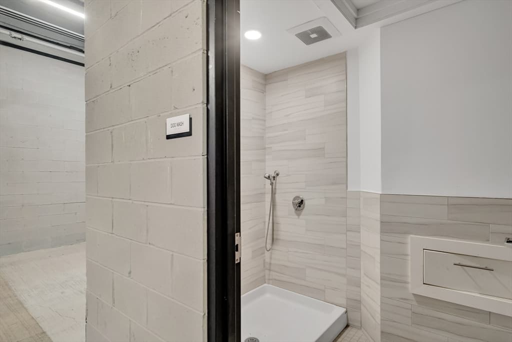 Condominium at 50 Hichborn St # 308, Boston MA 02135, Boston, photo 27 of 31