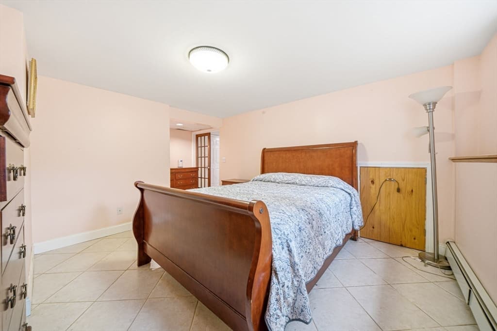 130 Elwell St, Malden MA 02148 photo 37