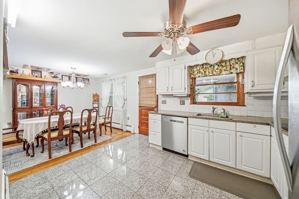 130 Elwell St, Malden MA 02148 photo 15