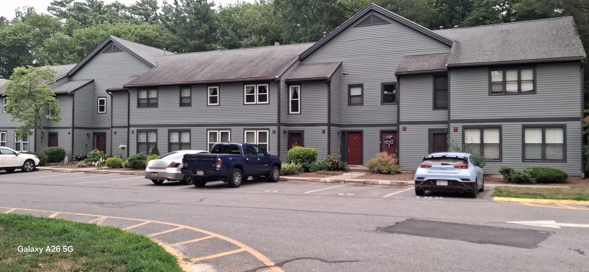 Condominium at 110 Dean # 98, Taunton MA 02780, photo 3 of 40