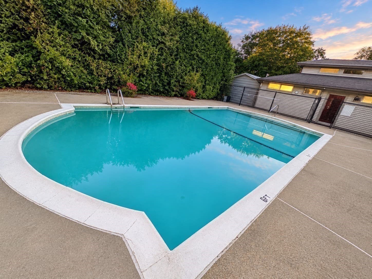 Condominium at 110 Dean # 98, Taunton MA 02780, photo 38 of 40