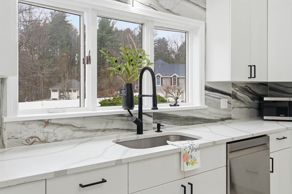 30 Anne Rd, North Andover MA 01845 photo 13
