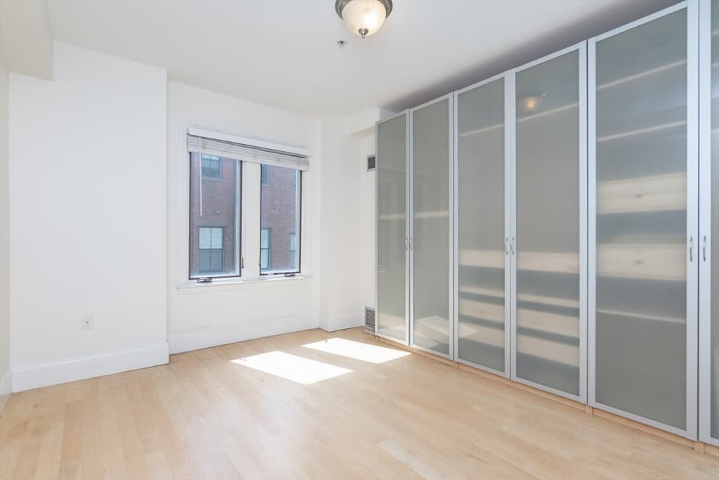 Condominium at 45 W Broadway # 208, Boston MA 02127, Boston, photo 17 of 24