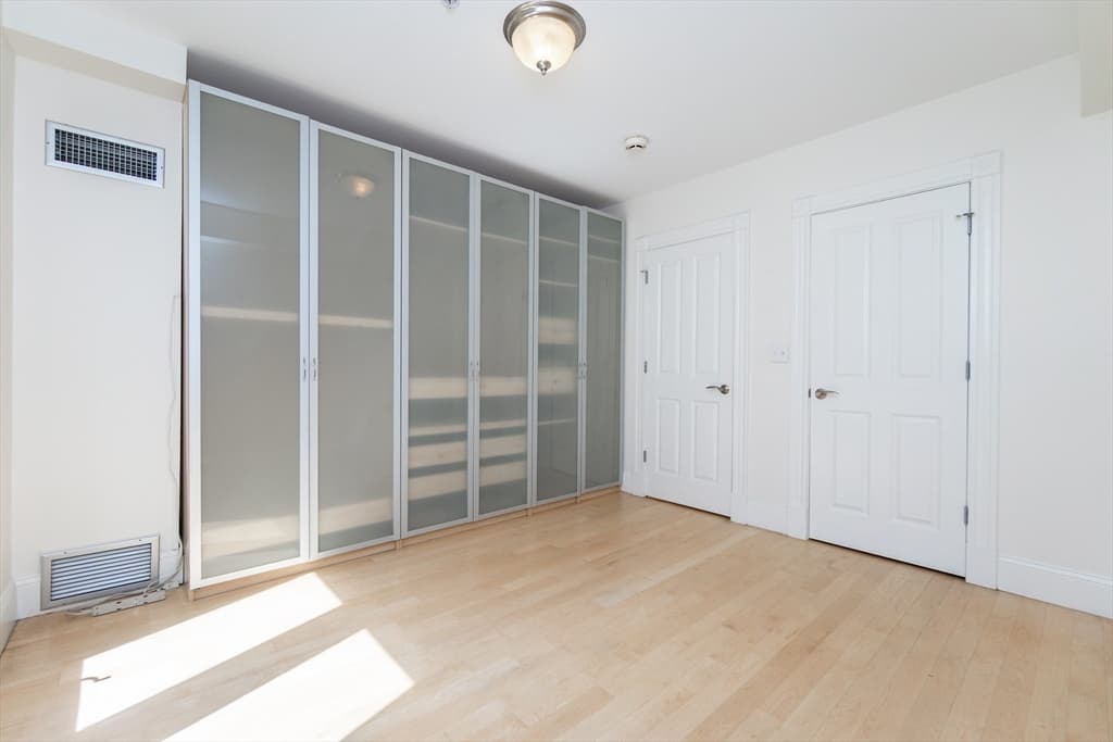 Condominium at 45 W Broadway # 208, Boston MA 02127, Boston, photo 18 of 24