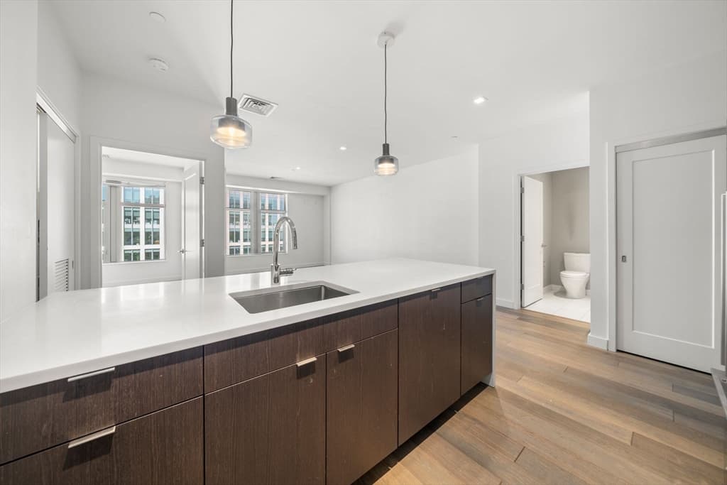 375 Canal St # 1102, Somerville MA 02145 photo 5