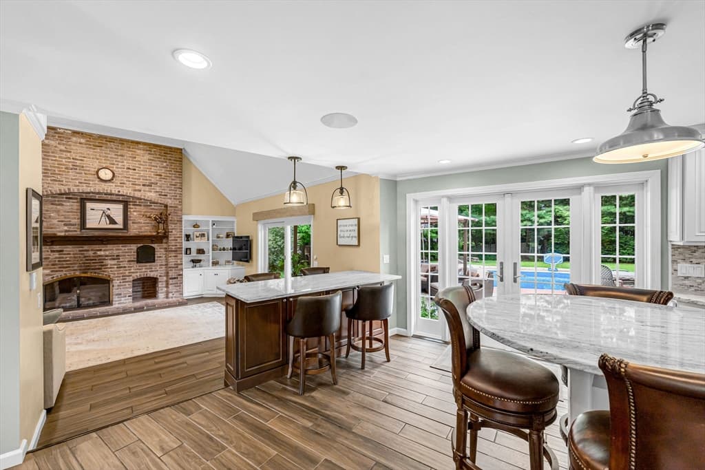 115 Williamsburg Dr, Longmeadow MA 01106 photo 10