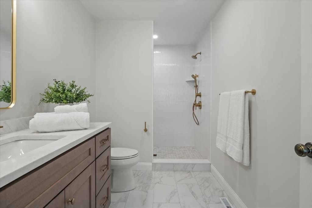 92 Uncas Avenue # 2, Franklin MA 02038 photo 18