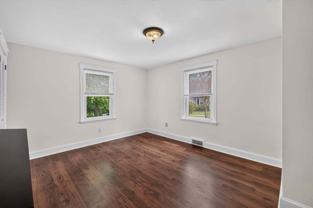 414 Archer St, Fall River MA 02720 photo 23