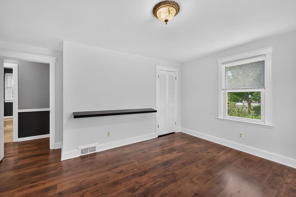 414 Archer St, Fall River MA 02720 photo 24