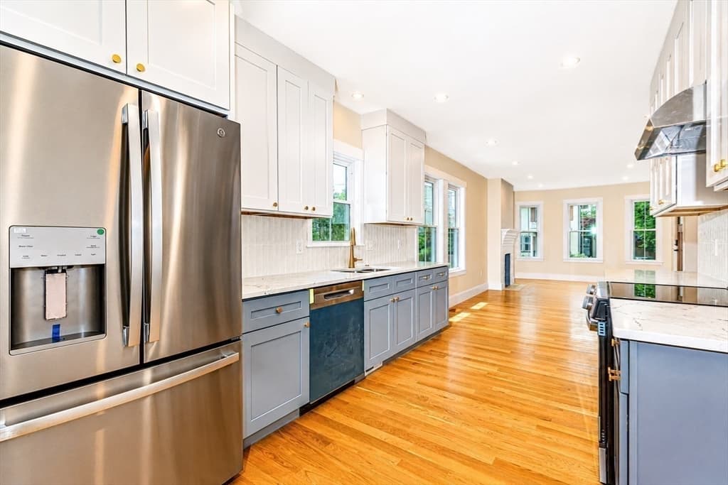 43 Taft Ave, Newton MA 02465 photo 7