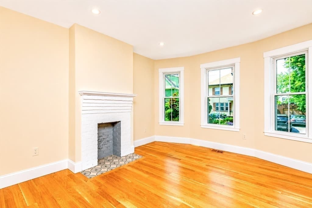 43 Taft Ave, Newton MA 02465 photo 4