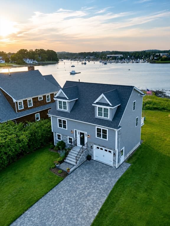 59 Riverview Ave, Danvers MA 01923