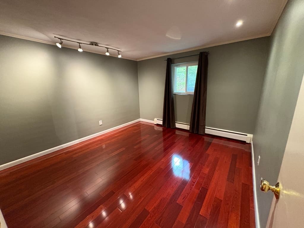 Condominium at 50 Bryon Road # 4, Boston MA 02467, Boston, photo 7 of 29
