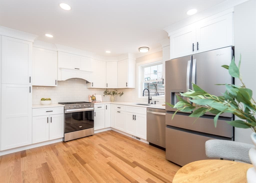 87 Hardy Pond Road, Waltham MA 02452 photo 8
