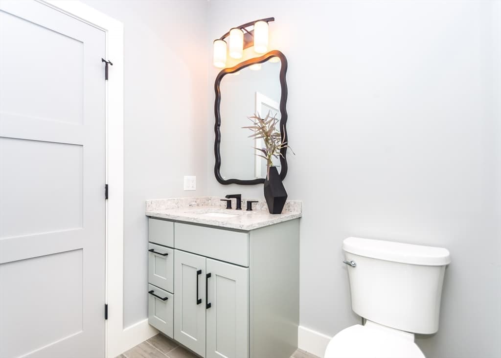 308 Newton Street # 1, Waltham MA 02453 photo 33