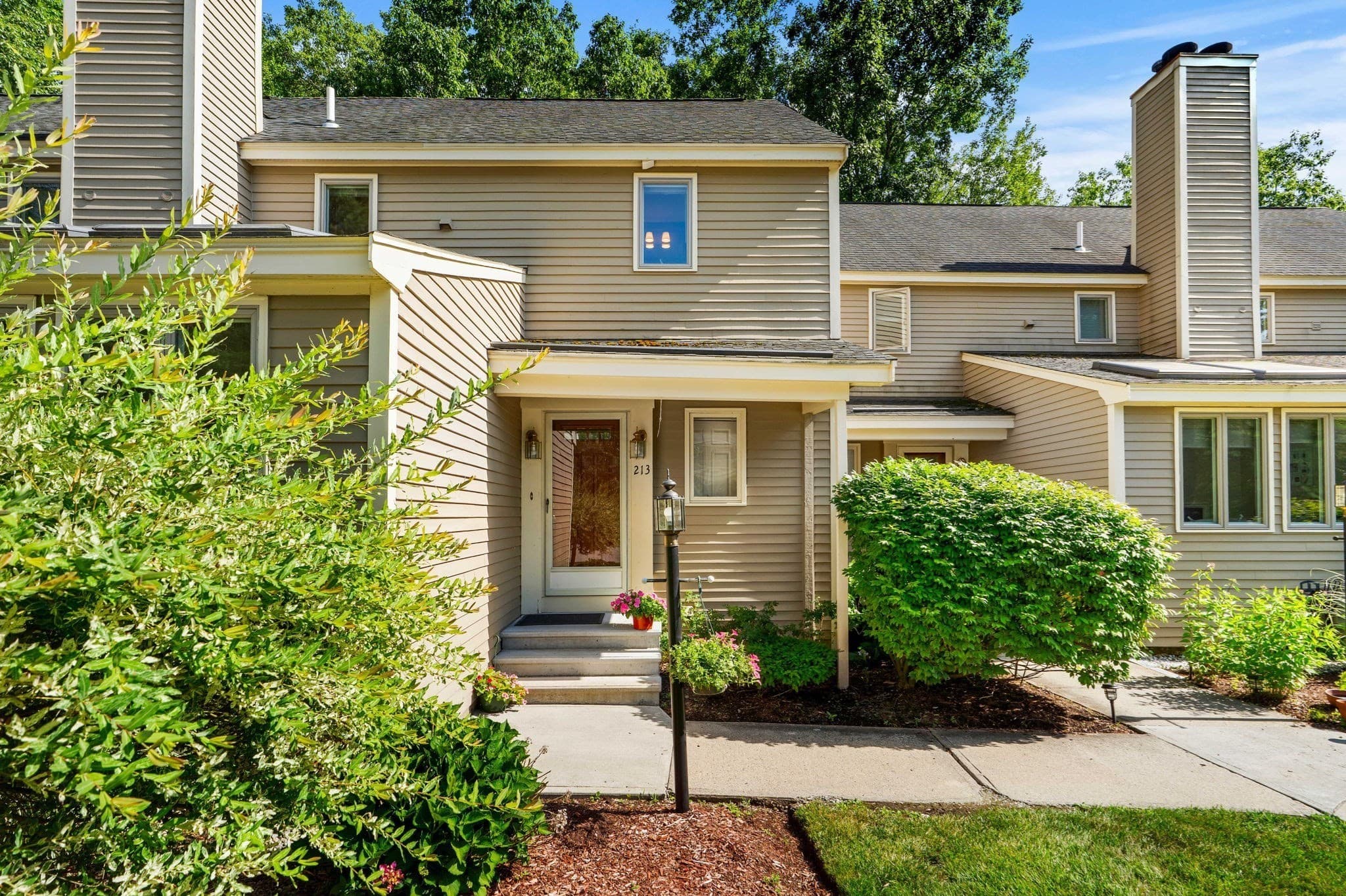213 Brickett Hill Circle # 213, Haverhill MA 01830