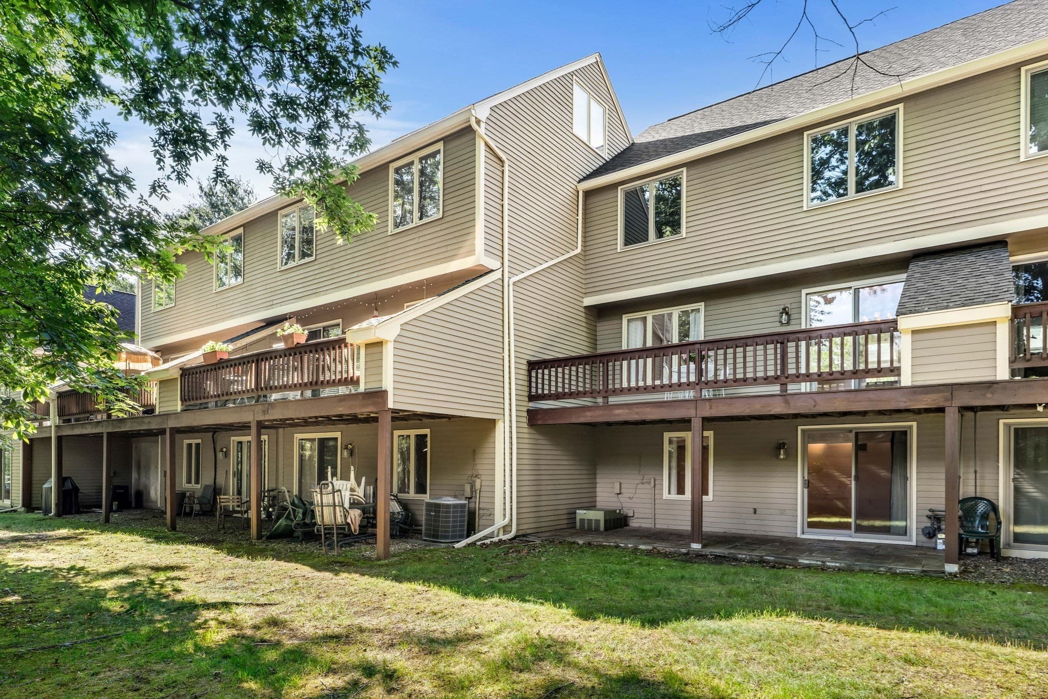 Condominium at 213 Brickett Hill Circle # 213, Haverhill MA 01830, Haverhill, photo 28 of 42