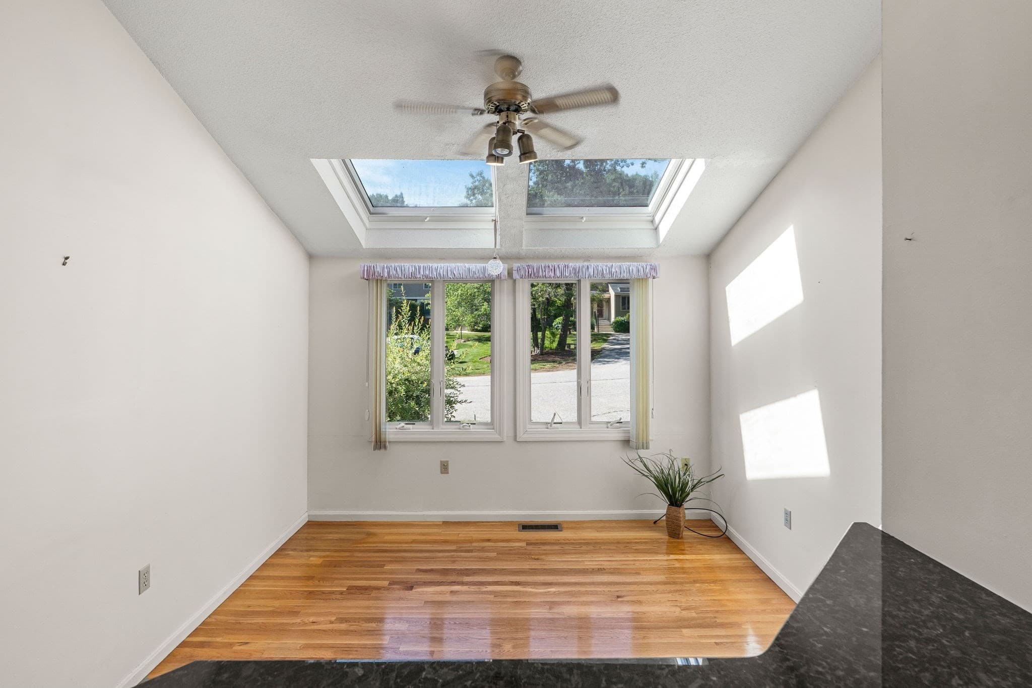 Condominium at 213 Brickett Hill Circle # 213, Haverhill MA 01830, Haverhill, photo 29 of 42