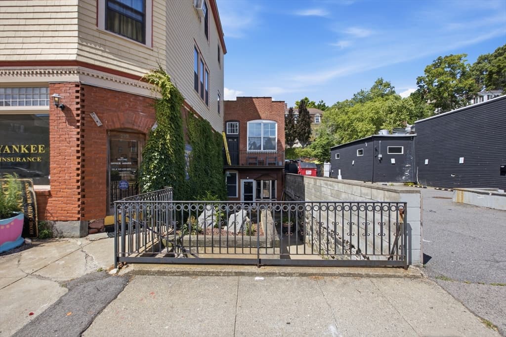 567 Talbot Ave # 20, Boston MA 02124 photo 4