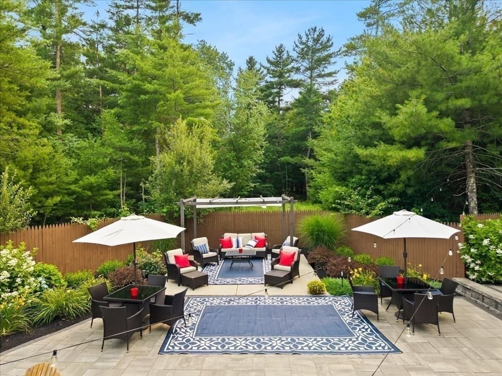 8 Paddock Cir, Middleboro MA 02346 photo 15