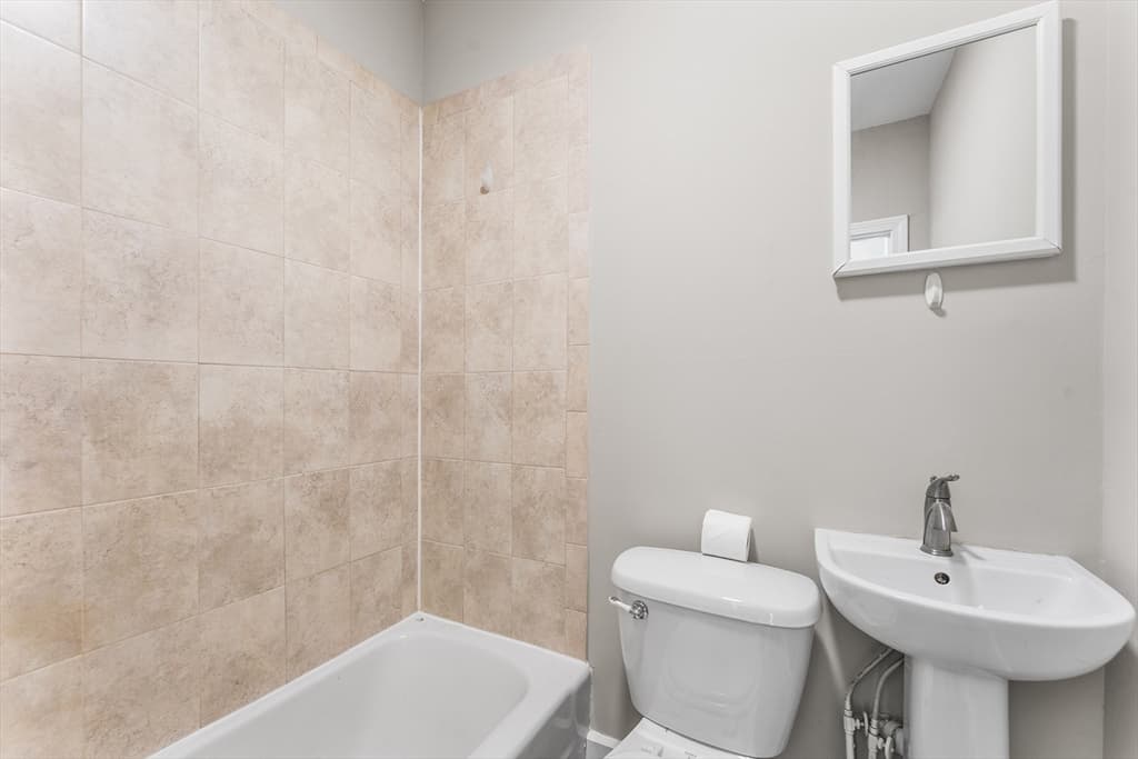 39 Orchard St, Marlborough MA 01752 photo 24