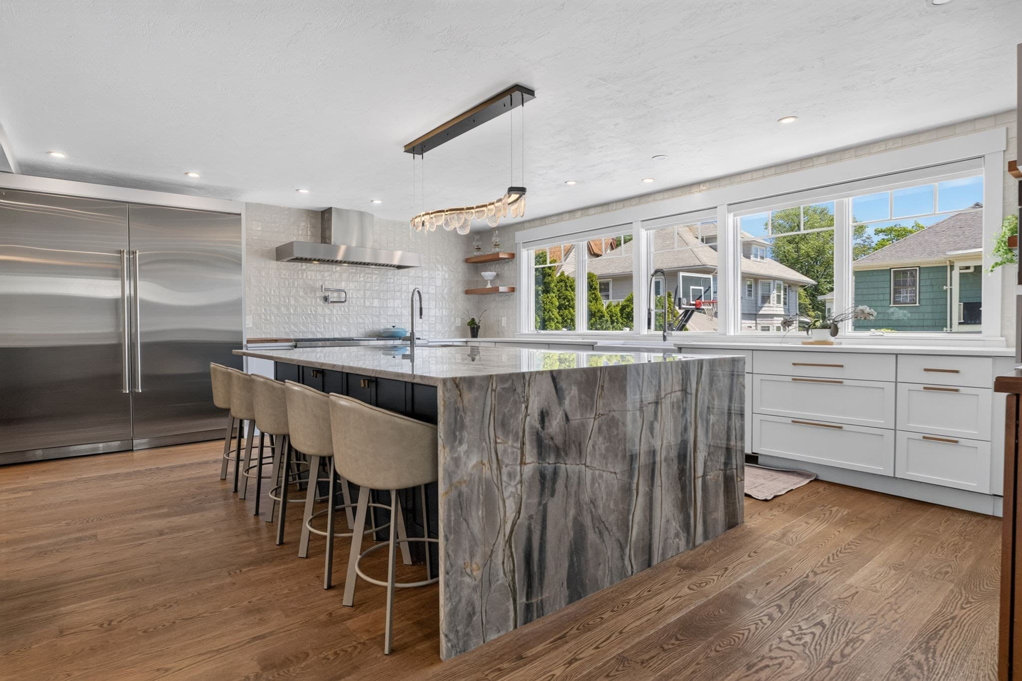 Single Family Residence at 174 Bartlett Road, Winthrop MA 02152, Winthrop, photo 8 of 42