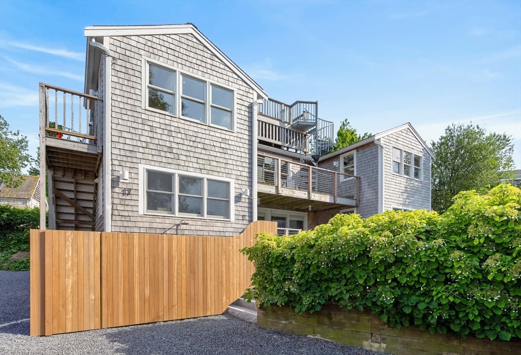 17 Carnes Lane Unit 2, Provincetown MA 02657 photo 26
