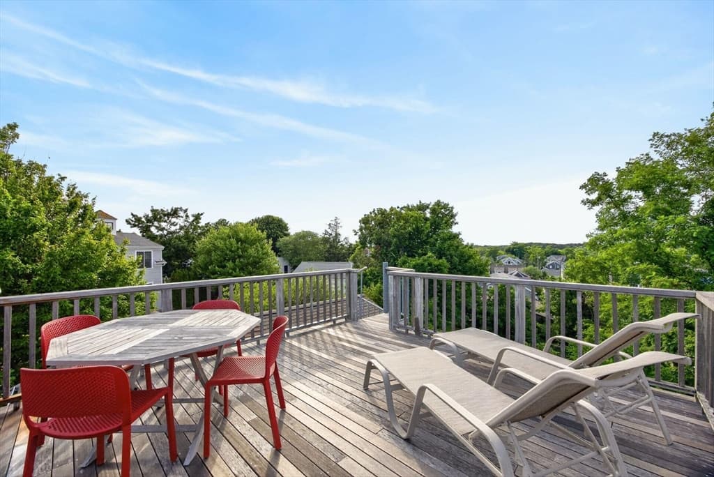 17 Carnes Lane Unit 2, Provincetown MA 02657 photo 19