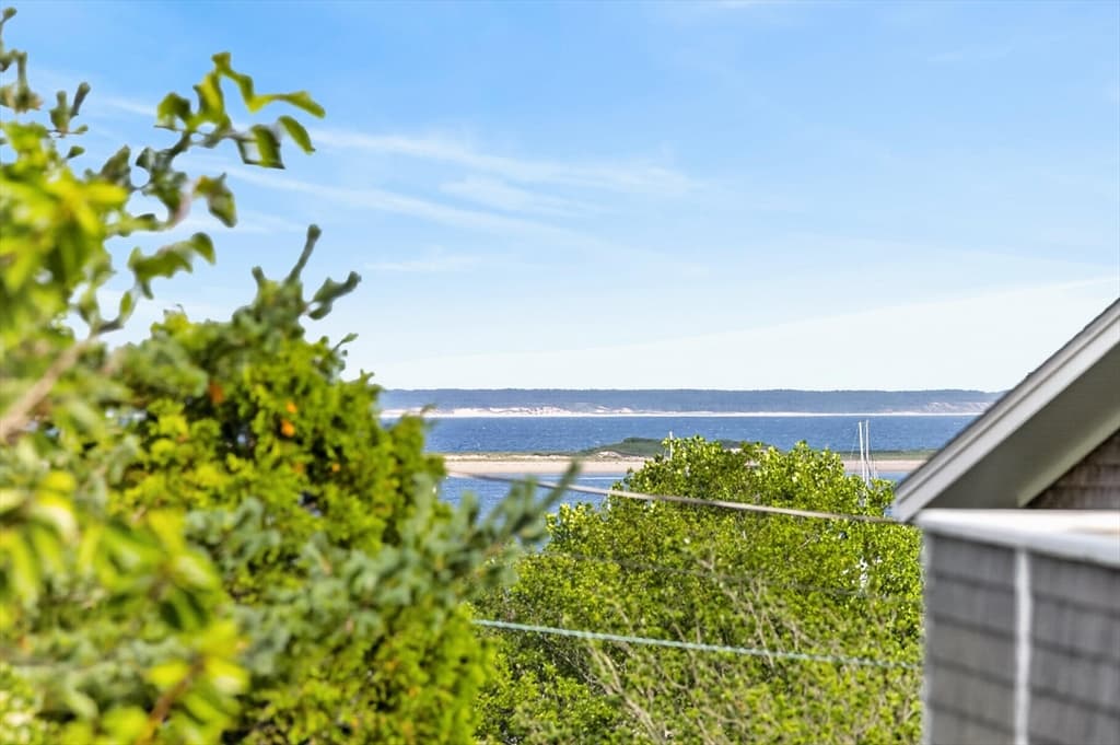17 Carnes Lane Unit 2, Provincetown MA 02657 photo 21