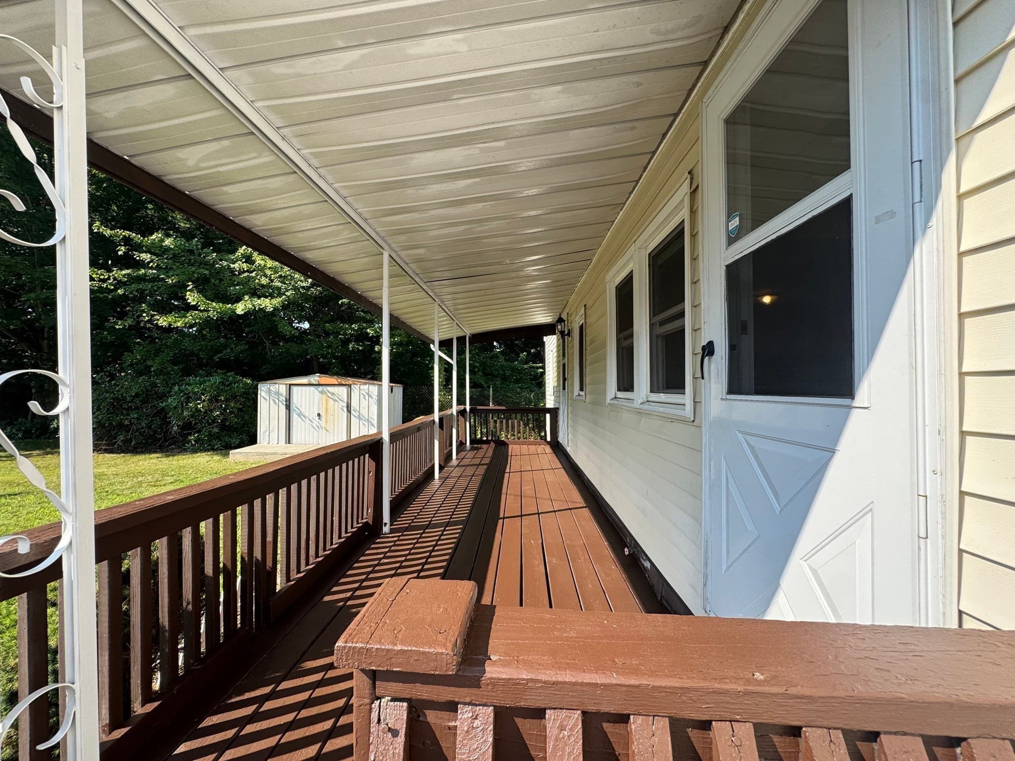 Mobile Home at 299 Miller St # E8, Ludlow MA 01056, Ludlow, photo 2 of 23