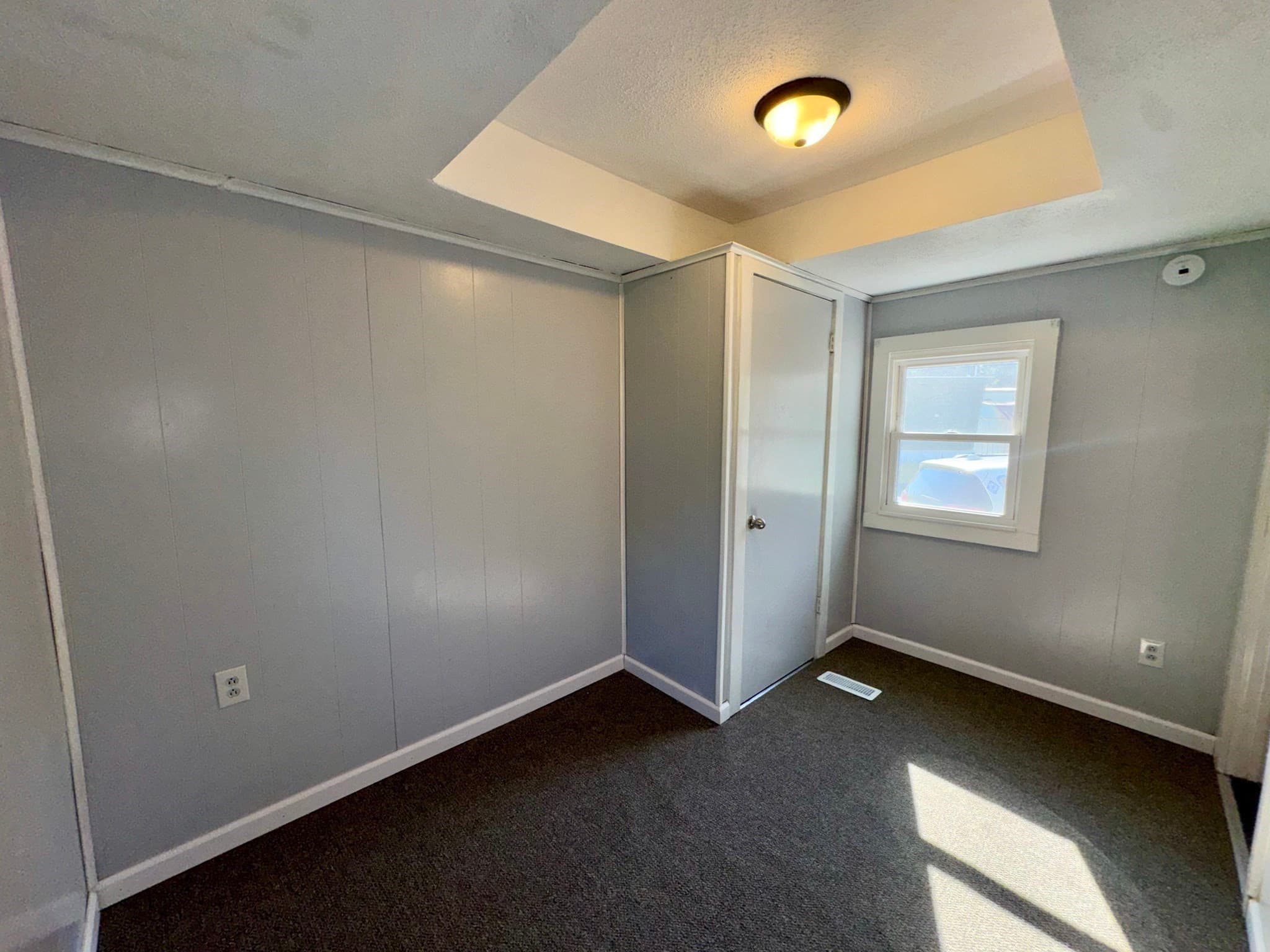 Mobile Home at 299 Miller St # E8, Ludlow MA 01056, Ludlow, photo 12 of 23