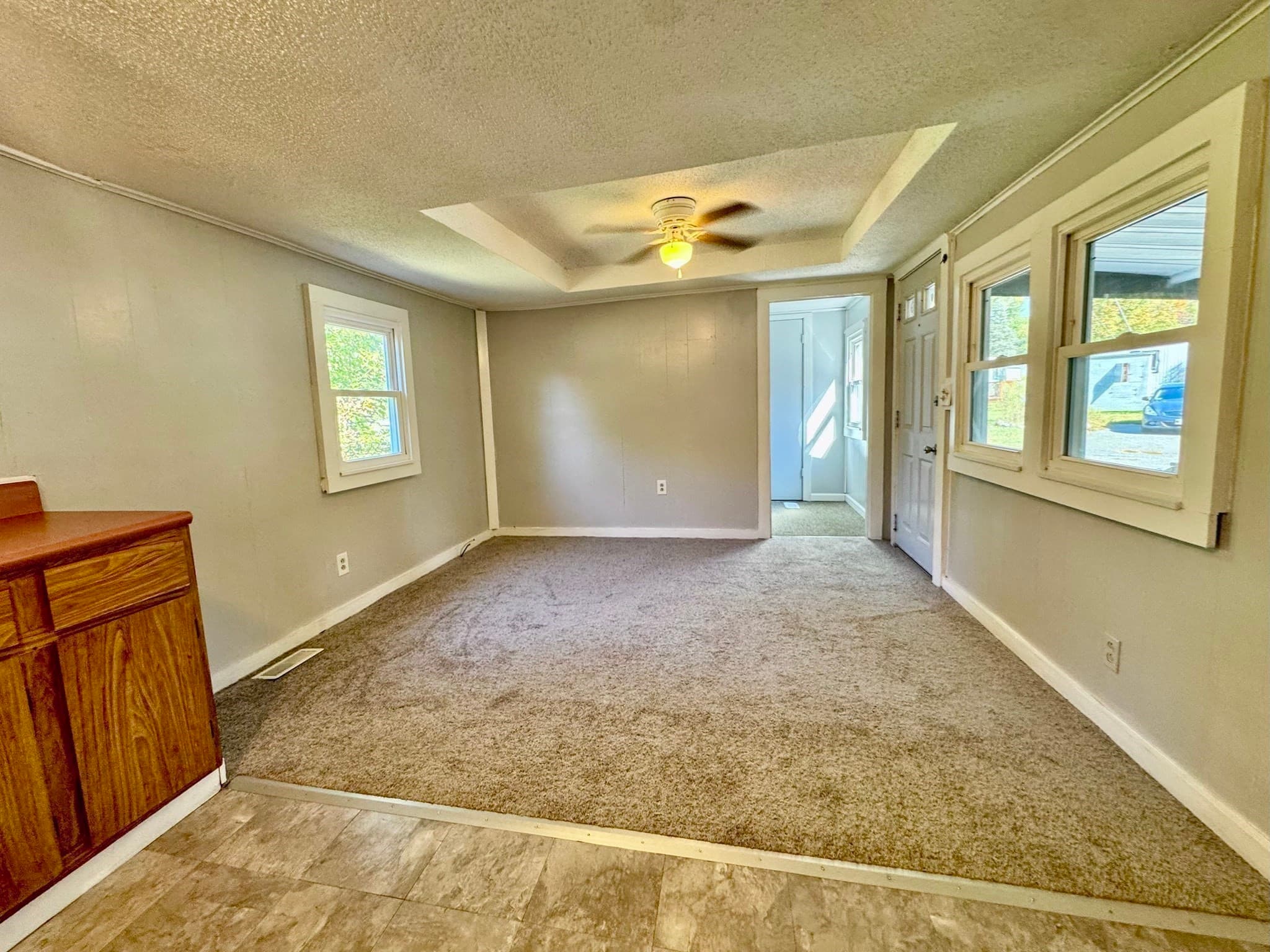 Mobile Home at 299 Miller St # E8, Ludlow MA 01056, Ludlow, photo 5 of 23
