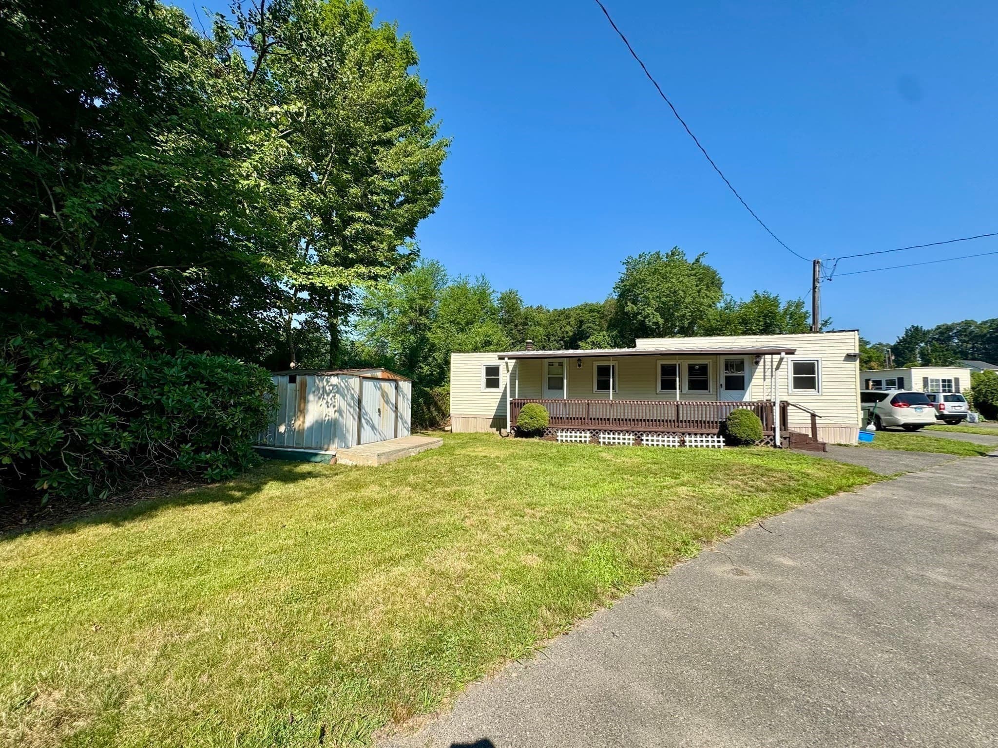 Mobile Home at 299 Miller St # E8, Ludlow MA 01056, Ludlow, photo 20 of 23