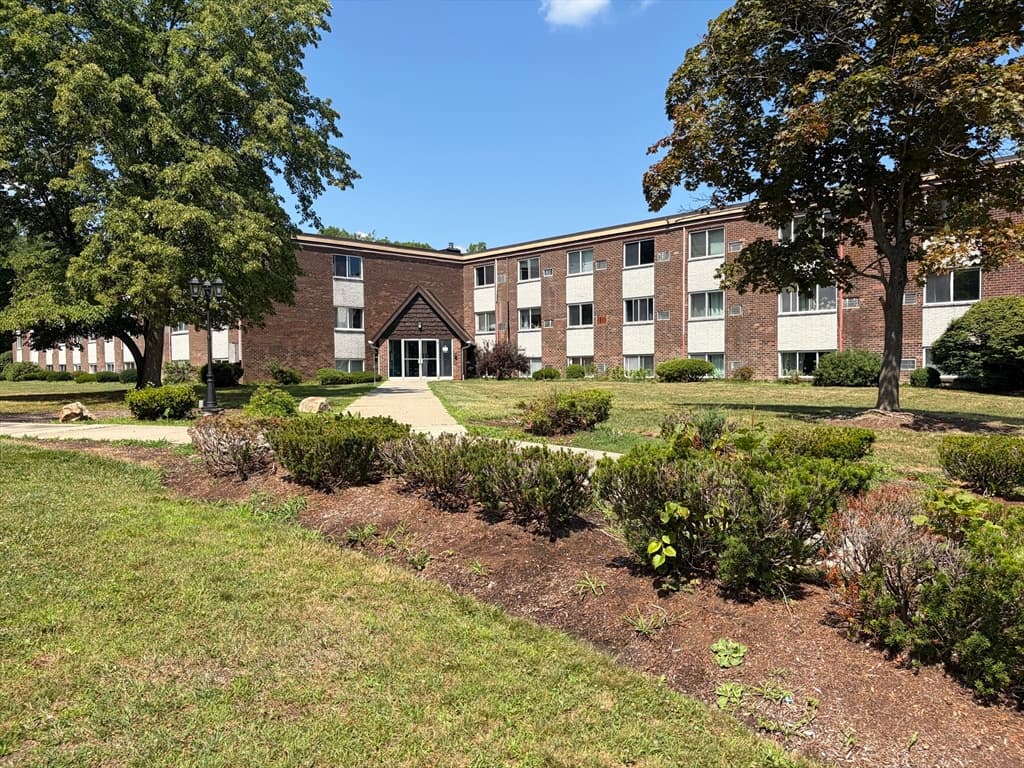 7 Weld Street # 13, Framingham MA 01702