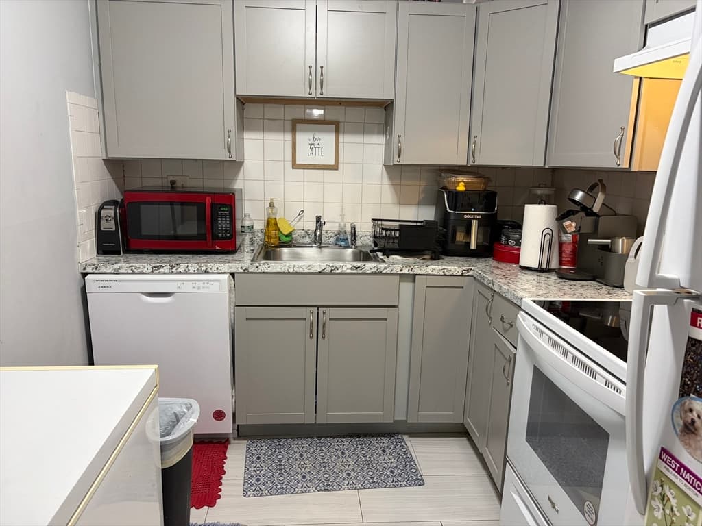 7 Weld Street # 13, Framingham MA 01702 photo 5
