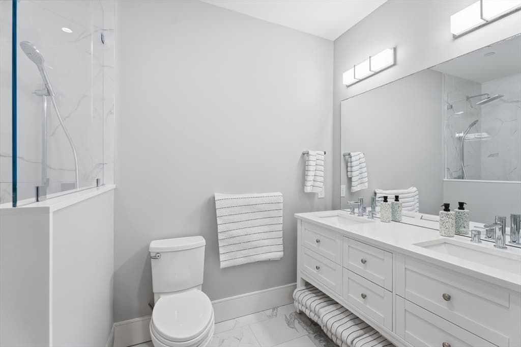Condominium at 577 Baker St # 581, Boston MA 02132, Boston, photo 15 of 31